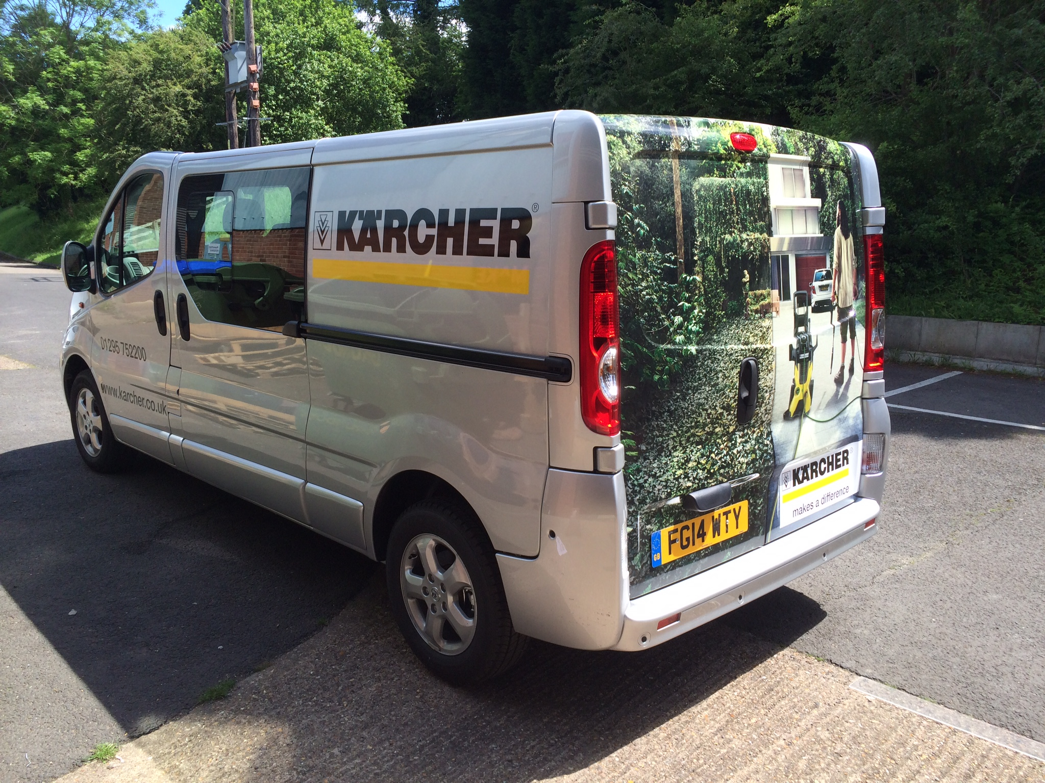 Karcher_Van_Jungle_3